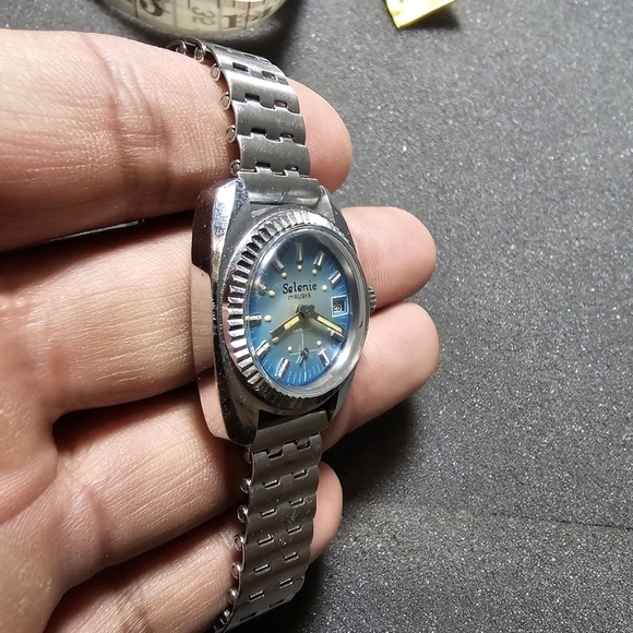 Vintage Celenic 17 Rubis Mechanical Wind Ladies Watch Silver Tone Blue Date Just - Picture 4 of 9